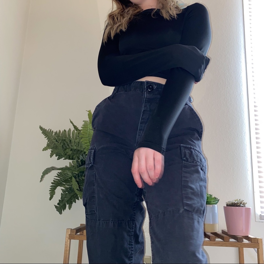 Mock neck crop top